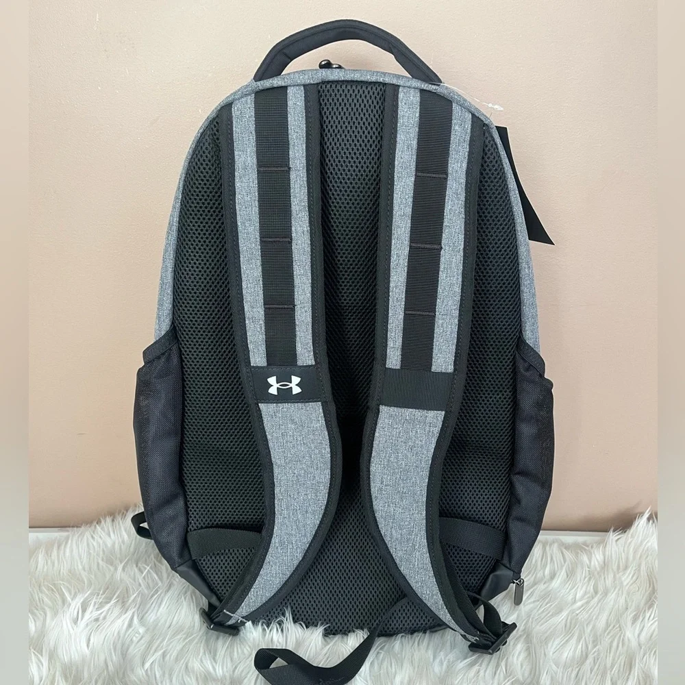 {Under Armour} UA Hustle Backpack in Grey / Black - NWT